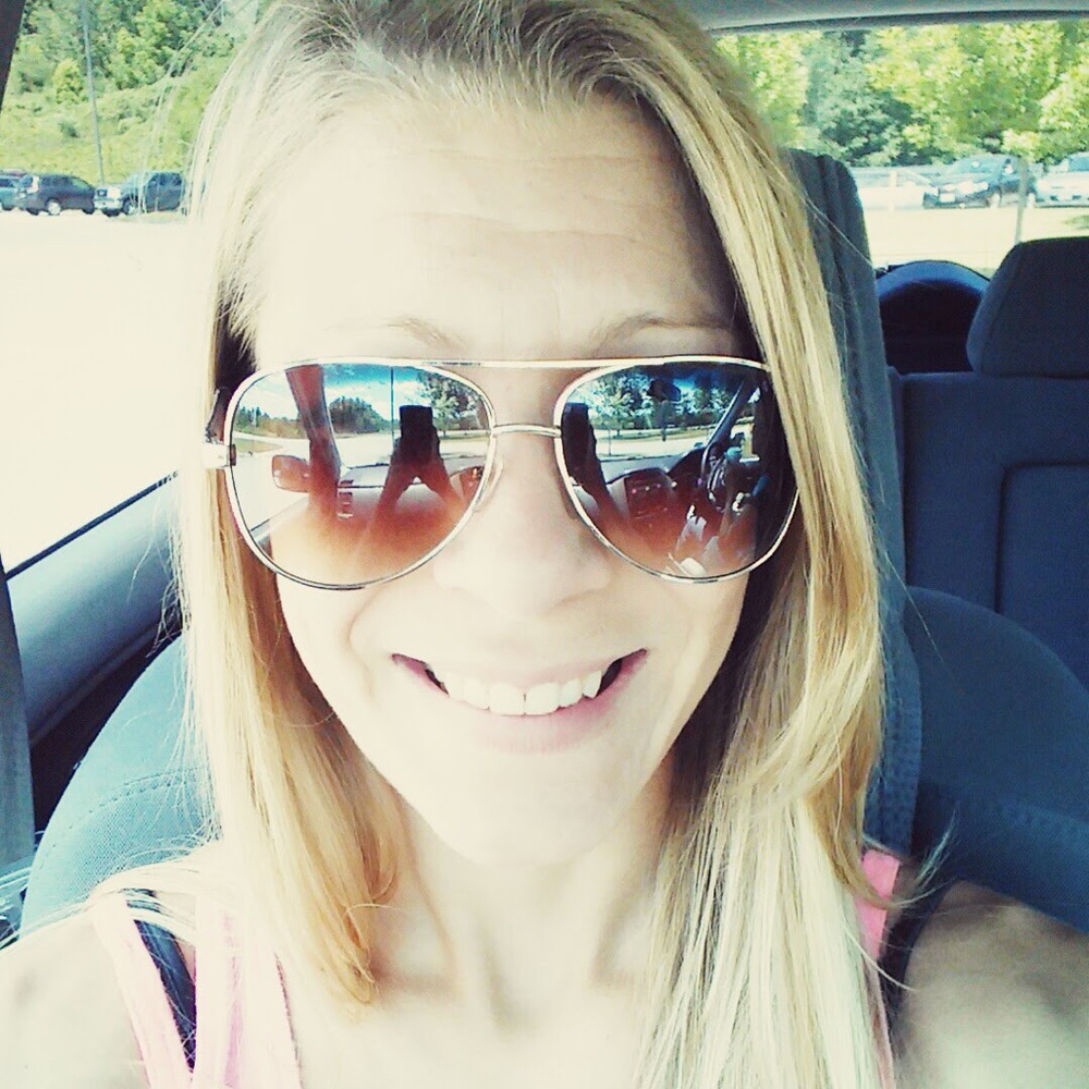 Meet your Posher, Nikki